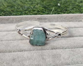 Brazalete de aguamarina en bruto, plata de ley 925, piedra natal, joyería única.