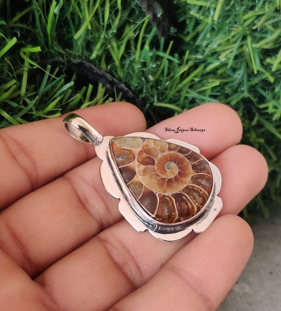Ammonite Fossil Gemstone Pendant 925 Sterling Silver Designer Unique Style Item