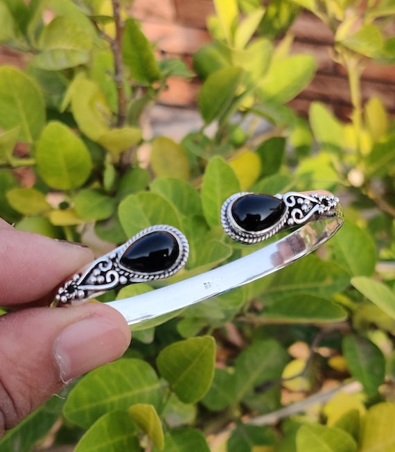 5.0mm Black Onyx and White Lab-Created Sapphire Half