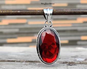Oval Red Garnet Gemstone Pendant 925 Sterling Silver Unique Style Necklace