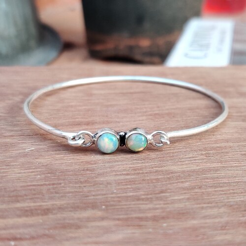 Bracelet jonc de créateur en argent sterling 925 avec opale d'Éthiopie deux pierres