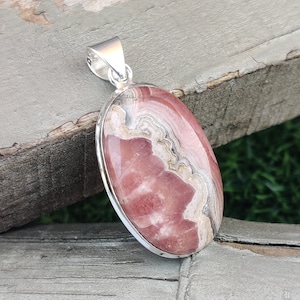 Natural Pink Rhodochrosite Oval Shape Gemstone Pendant Hand-crafted In Genuine 925 Sterling Silver,Gift For Women,Stylish Pendent ,Gift Item