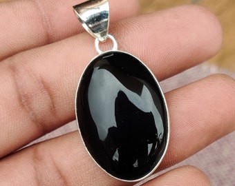 Colgante de ónix negro natural: plata de ley 925, joyería artesanal, delicado colgante.
