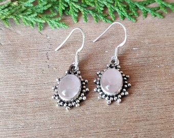 Orecchini In Argento Sterling 925 Con Quarzo Rosa, Design Divinity, 45x13 Mm, Chiusura A Pressione, Fatti A Mano