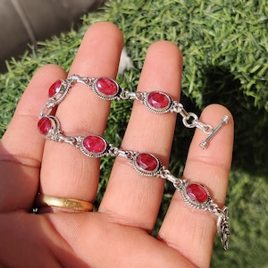 Bracciale regolabile a forma ovale in argento sterling 925 con pietra di luna arcobaleno naturale, gioielli con pietre preziose, braccialetto tennis, regalo per lei, regalo per amore Ruby