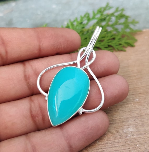 Sterling Silver Natural Turquoise and Chalcedony Necklace Sterling Silver Natural Turquoise and Chalcedony Necklace