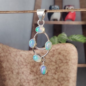 Natural Opal Pendent,925 Sterling Silver Pendant,Beautiful Pendant,Handmade jewelry,Valentines day gift,Perfect Gift Forher FiveStonePendent