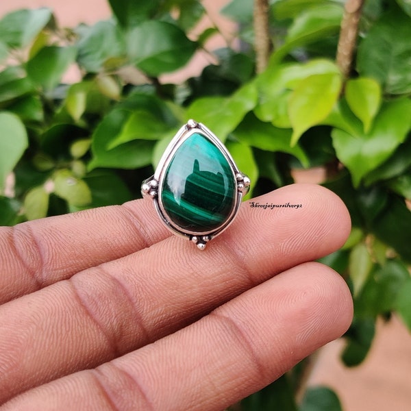 Teardrop Malachite Gemstone Ring 925 Sterling Silver Unique Style Ring