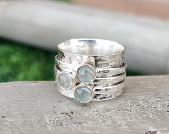 Drie stenen Aquamarijn Spinner Ring, 925 Sterling Zilveren Ring, Handgemaakte Zilveren Ring, Meditatie Ring, Boho Ring, Mooie Ring, Gehamerde Ring,