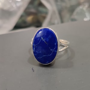 Natural Lapis Lazuli Ring-Handmade Silver Ring-925 Sterling Silver Ring-Oval Lapis Lazuli Ring-Gift for her-Taurus Birthstone-Promise Ring