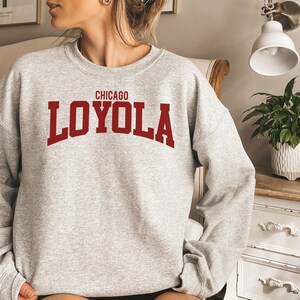 Loyola Chicago-tröja, collegetröja, universitetshoodie, present till student Sport Grey