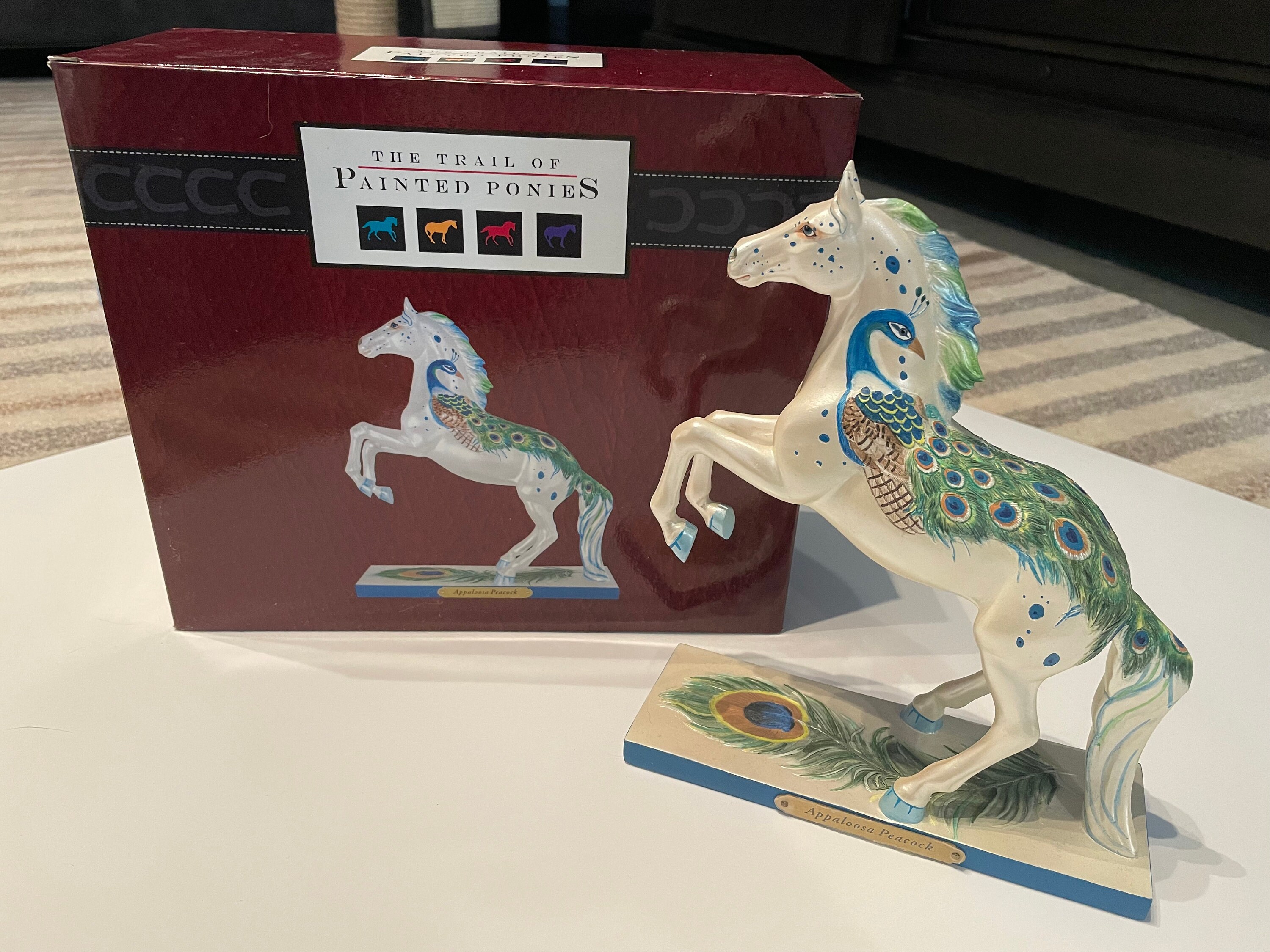馬　置物　ウマ　THE TRAIL OF PAINTED PONIES Amazon.co.jp: Enesco The Trail of Paint Ponies 馬の夢の置物