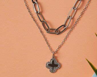 Doppellagige Klee Halskette, Kettenhalskette, Minimalistischer Klee Anhänger, 4 Blatt Klee Halskette, Luck Halskette, Geschenk für Sie