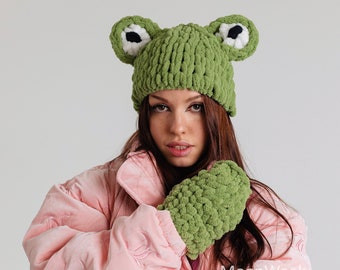 Frog fun knitted Beanie,  Frog  wither  hat Beanie  with ears, Baby Animal Hat,  beanie, Ear flap hat, Frog Ears Hat Crochet