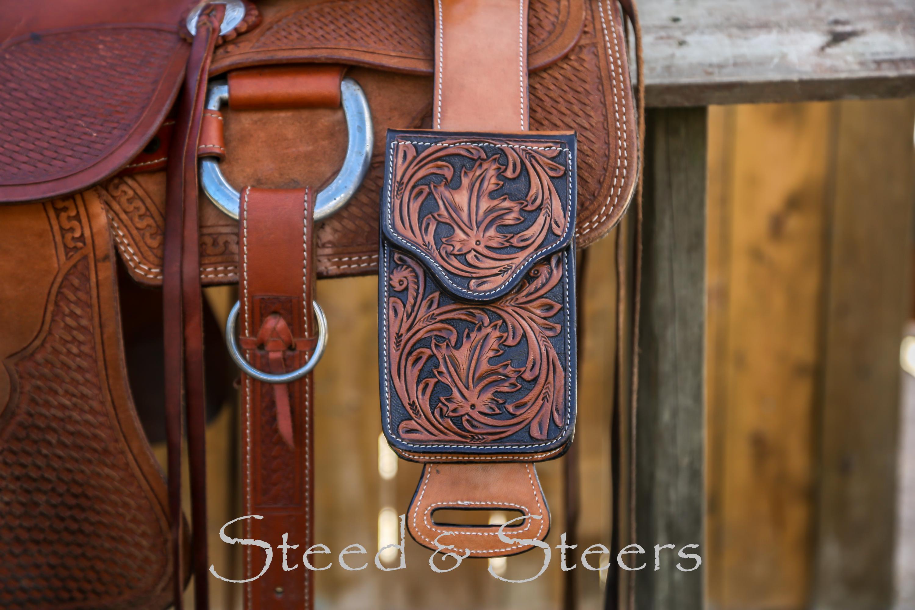 4175 Box Calfskin Leather Double Needle Saddle Belt With A Headphone Case Hailey Side Slot Leather Crossbody Bandolier - Black/Gold main image 2