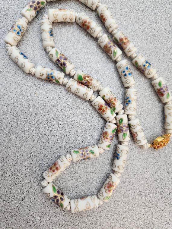 Vintage Chinese Porcelain Beaded Floral Necklace