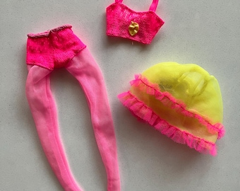 1969 Barbie “Close Ups”