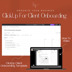 Può includere: Uno schermo di laptop che mostra un modello di onboarding del cliente ClickUp con un elenco di attività, tra cui "Come usare questo elenco", "Imposta l'automazione", "Organizza l'onboarding del cliente", "Promuovi l'onboarding con pin" e "Crea il tuo modulo di onboarding". Un lettore video è visibile sullo schermo del laptop, con un pulsante di riproduzione e il testo "Come fare un video".