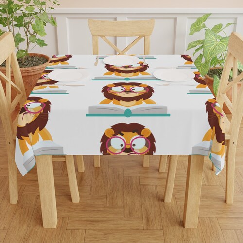 Student shops Lion Design Tablecloth