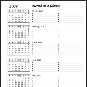 Op de afbeelding: Een printbare kalender voor het jaar 2025. De kalender is verdeeld in 12 maanden, waarbij elke maand op een aparte pagina wordt weergegeven. De kalender is ontworpen in een eenvoudige, minimalistische stijl, met zwarte tekst op een witte achtergrond.