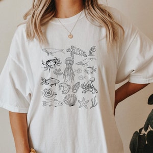 Comfort Colors® Ocean Animal Shirt, Marine Biology Shirt, Ocean Shirt, Whale Shirt, Sea Turtle Shirt, Ocean Lover Gift Shirt, Octopus Shirt
