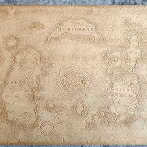 Lasergegraveerde kaart van Azeroth uit World of Warcraft - WOTLK
