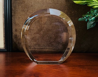 Crystal Classic Beveled Circle Plaque Award, 6"H x 6"W x 1 1/2"D. Free Personalized Engraving, Ideal Gift, Trophy or Award, Free Layout.