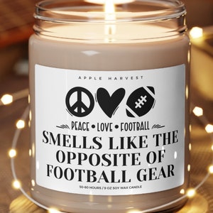 Funny Football Mom Soy Wax Candle Sports Manager Dad Coach Gift For High School Senior Football Boys Gear Spirit Season Bulk Team Player