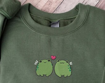 Embroidered Frog Sweatshirt, Frog lover gift, Funny Frog Shirt, Froggy sweater, Cottagecore Frog shirt, Cute frog shirt, Valentines shirt