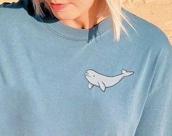 Embroidered Beluga Whale Shirt, Whale shirt, Ocean Shirt, Whale Shirt, Nature Lover Gift, Beach shirt, Ocean lover gift, Summer shirt,