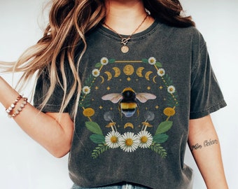 Bee shirt, Be happy shirt, Cottagecore t-shirt, comfort colors, Celestial Moon Phase shirt, Goblincore Clothes, Nature tee, Bumblebee shirt,