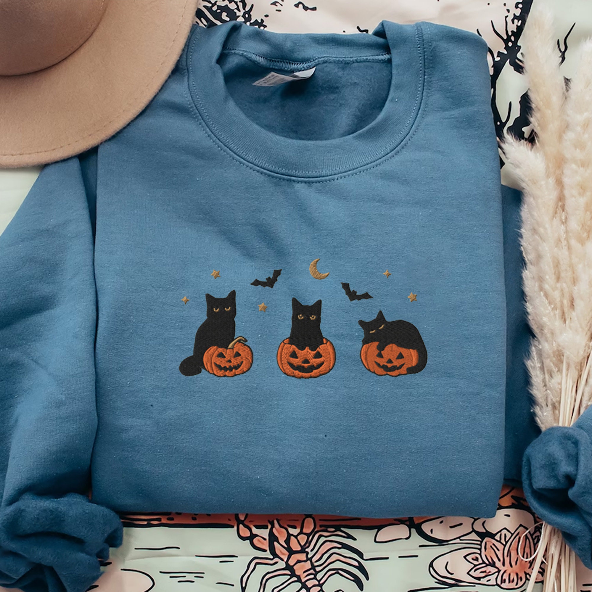 Embroidered Black Cat Sweatshirt, Halloween Sweatshirt, Pumpkin shirt, Fall Sweatshirt for Women, Halloween Crewneck, Spooky Season, Bat top