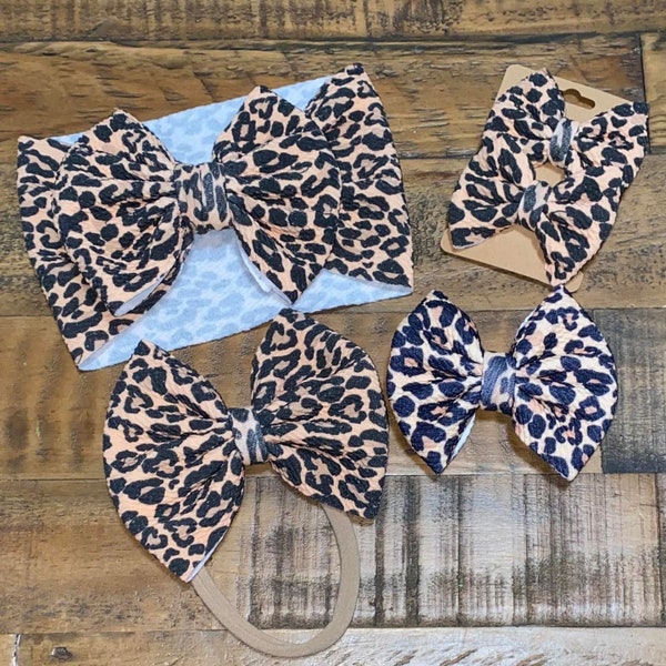 Cheetah Hair Bow - Piggies - Baby Bow - Cheetah Headwrap