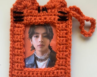 PATTERN ONLY: Crochet photocard holder (Tiger)