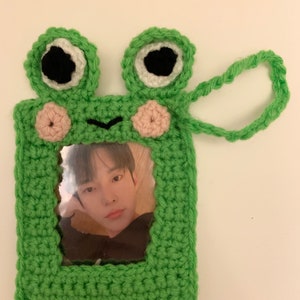 PATTERN ONLY: Crochet photocard holder (Frog)