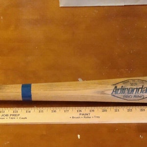 Vintage Adirondack Steve Carlton Bat