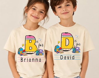 Gepersonaliseerd T-shirt met alfabetletter, schoolshirt met eigen naam voor kinderen, T-shirt voor de eerste schooldag met initialen, T-shirt voor peuters