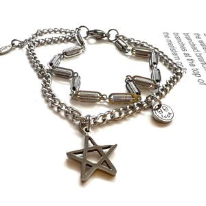Pulsera de cadena de eslabones de doble capa con estrellas bonitas / Pulsera con dijes Y2k / Pulsera de estrellas en capas ajustable / Pulsera de cadena plateada con dijes de estrellas punk