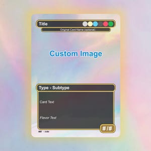 Puede incluir: Una plantilla de tarjeta personalizada con un fondo azul claro y las palabras "Custom Image" en azul. La tarjeta tiene secciones para el título, el nombre original de la tarjeta, el tipo, el subtipo, el texto de la tarjeta y el texto de sabor. Hay círculos de colores en la parte superior.