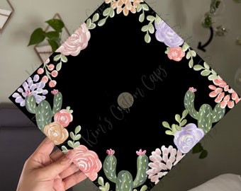 Gorra de graduación con cita personalizada de cactus florales