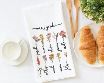 Birth Flower Personalized Tea Towel for Oma for Mother's Day, Christmas, Birthday