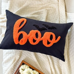 Boo Pillow Cover, Punch Needle Pillow for Halloween Décor and Halloween Gifts, Fall Autumn Décor