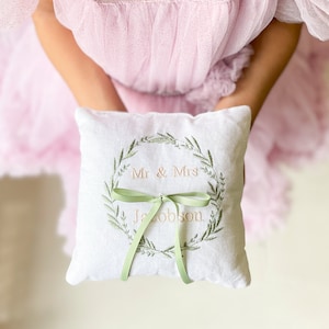 Embroidered Monogram Ring Bearer Pillow for Wedding, Linen Embroidered Ring Bearer Pillow, Wreath Ring Bearer Pillow