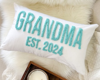 Grandma Est Pillow Cover in Punch Needle for First time Grandmother for Christmas, Birthday, Mother's Day