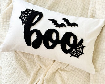 Boo Pillow Cover, Punch Needle Pillow for Halloween Décor and Halloween Gifts, Fall Autumn Décor