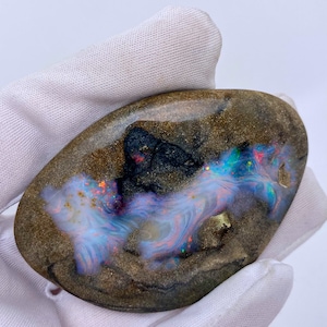 347ct unique BOULDER OPAL - the unique dragon - an absolute rarity!!!
