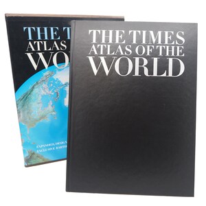SUPER RARE VINTAGE the Times Atlas of the World Seventh
