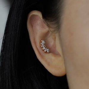 Flat Back Cartilage Earring 