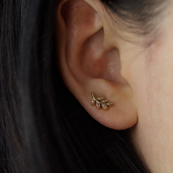 Labret Flat Back Earring • Leaf Dainty Stacking Minimal Earrings 18G • Cartilage Conch Lobe • Hypoallergenic • Titanium 18K Gold Filled