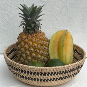 Rattan bowl, Fruit Bowl, woven fruit basket, bread basket, natural fruit bowl, bread bowl, wicker storage bowl